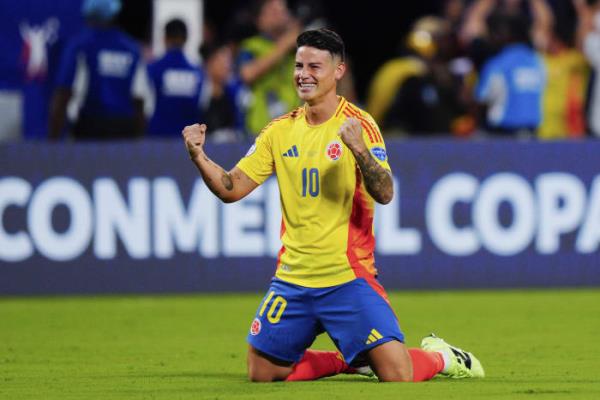 詹姆斯Rodríguez正在享受哥伦比亚在美洲杯惊人的复兴