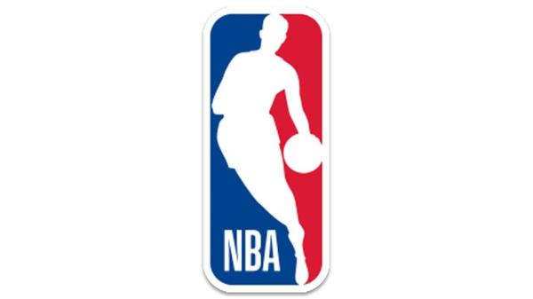 体育新闻综述:NBA综述:小牛以卢卡·东契奇的50分领先太阳;小牛队的卢卡·东契奇达到了1万分甚至更多的里程碑